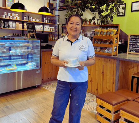 Erlinda Starcafe Villa Rica