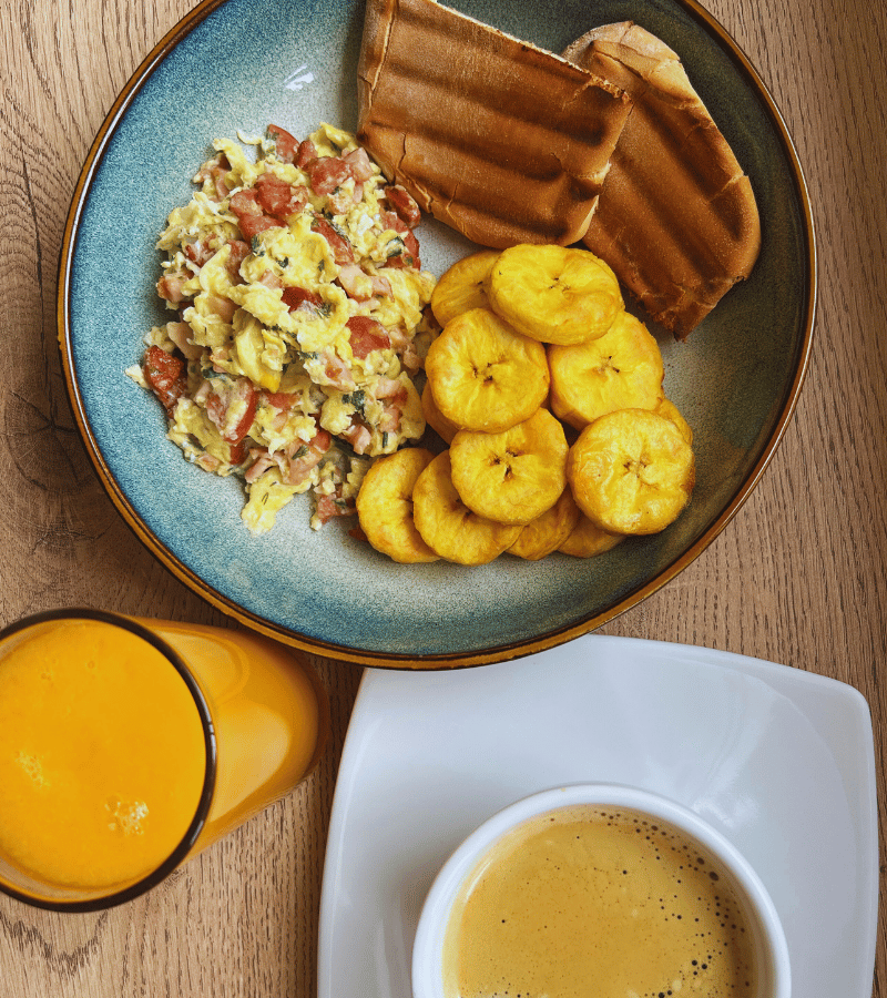 DESAYUNO REGIONAL, VILLA RICA PERU